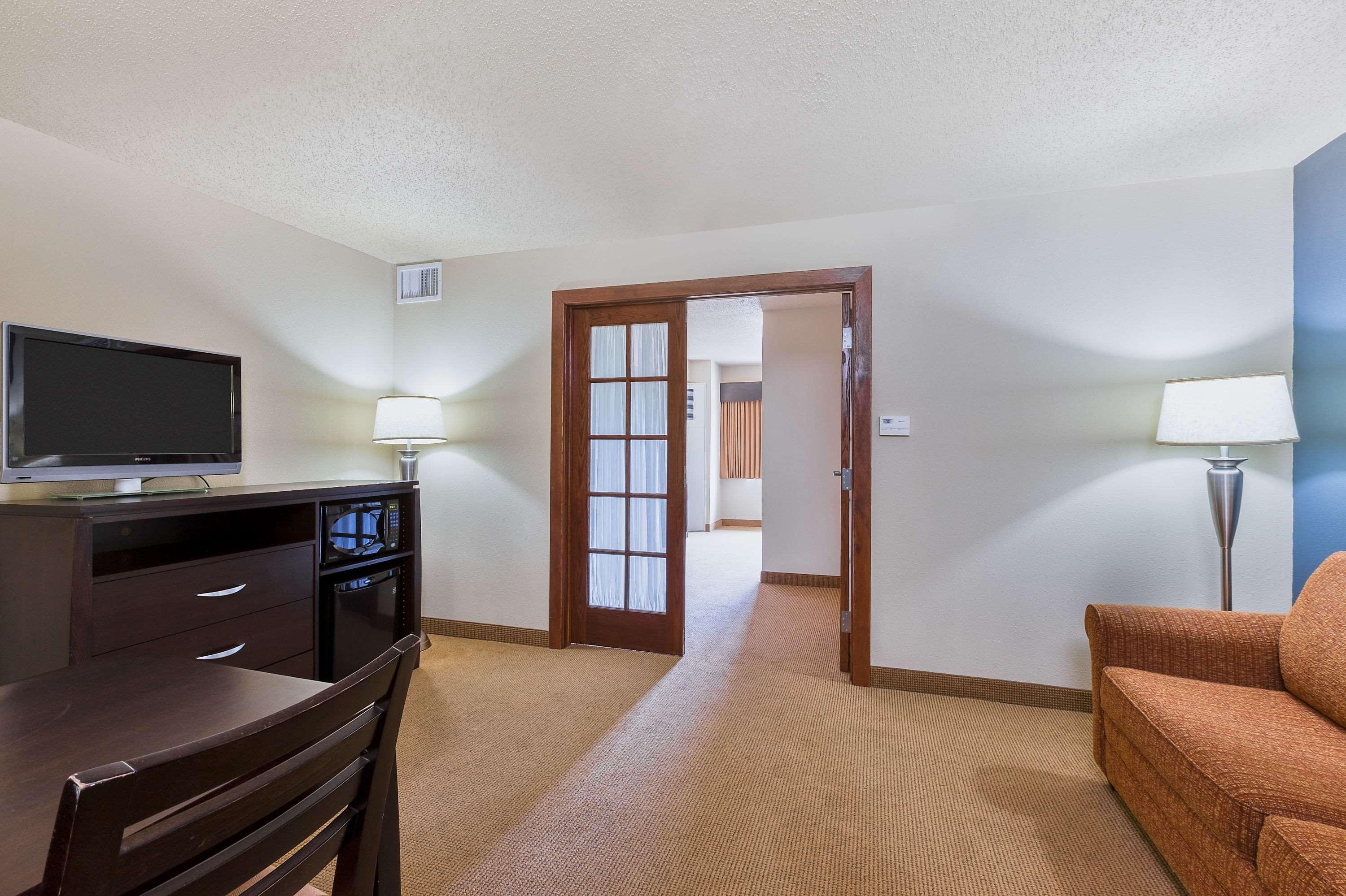 Americinn By Wyndham Monmouth Esterno foto